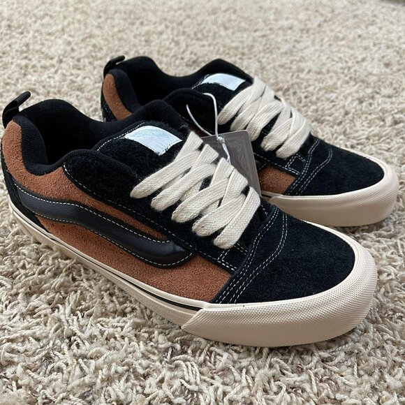 VANS x Disney 100 Anniversary KNU Skool Shoes Black Brown, Men's 8/Women's 9.5 - Picture 1 of 16